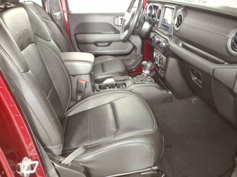 Used 2021 Jeep Wrangler Unlimited Sahara w/ Safety Group AWD/4WD image 9