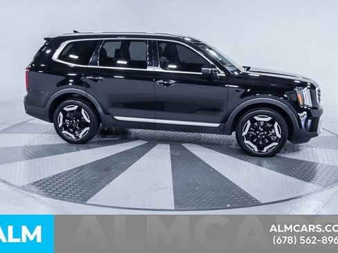 Used 2024 Kia Telluride S w/ S Sunroof Package FWD image 13