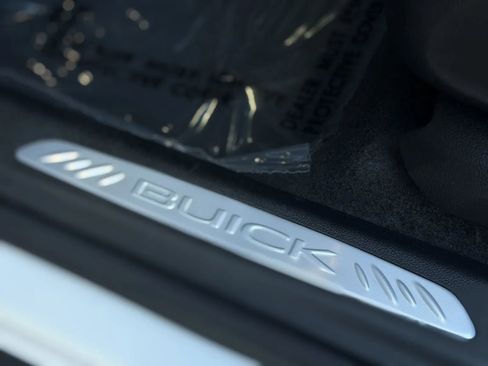 Used 2019 Buick Envision Essence image 42