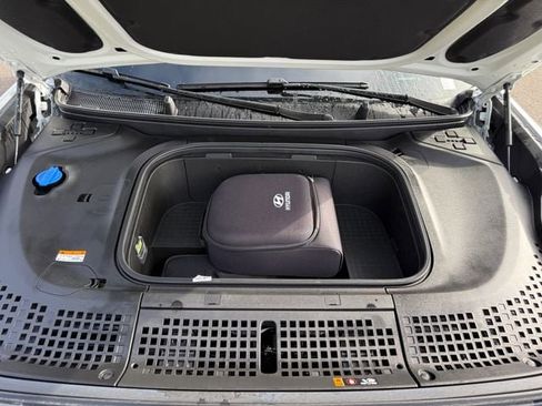 Used 2026 Hyundai Ioniq 9 SE image 19