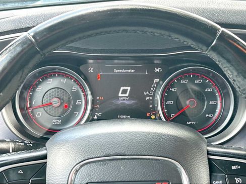Used 2020 Dodge Charger SXT w/ Leather Interior Group RWD image 19