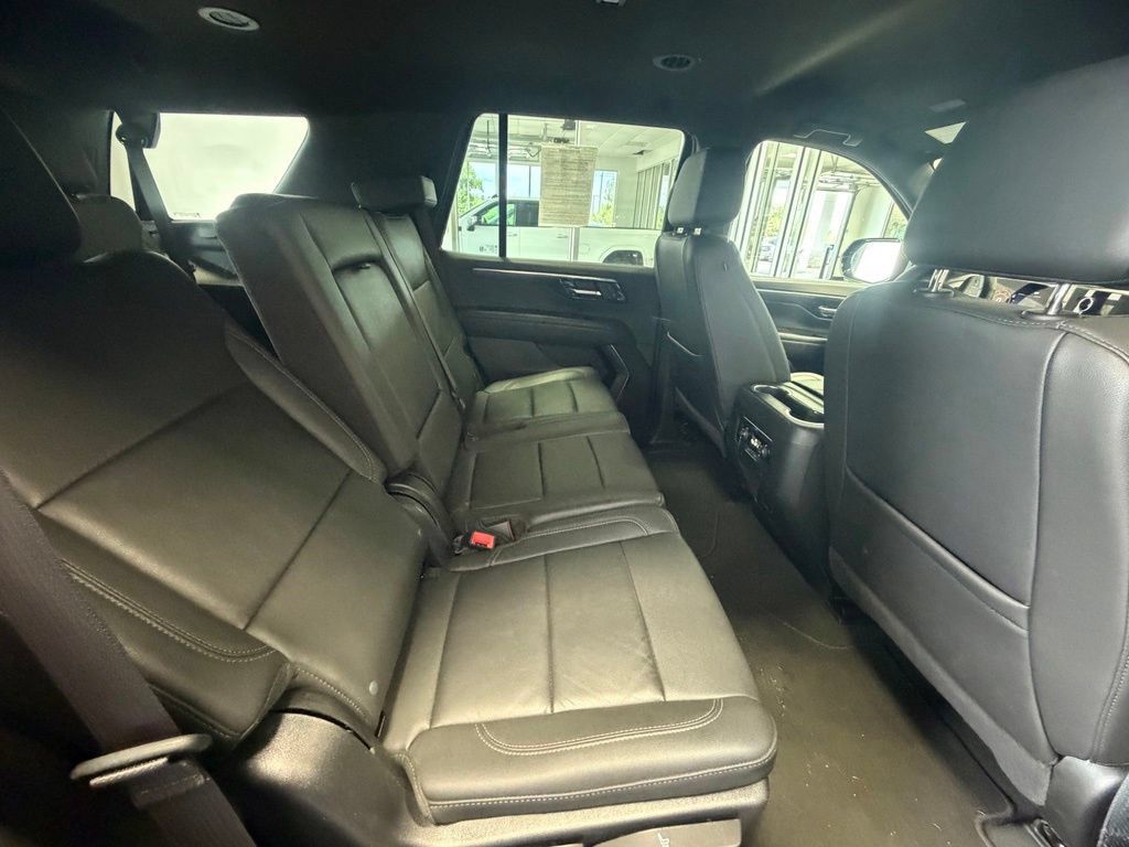 Used 2025 Chevrolet Tahoe LT AWD/4WD image 48