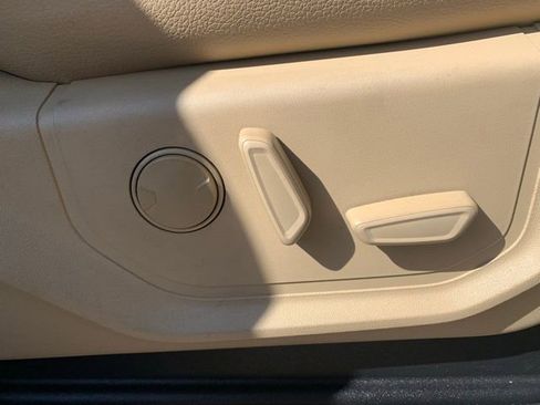 Used 2021 Ford F250 Lariat w/ Lariat Value Package image 14