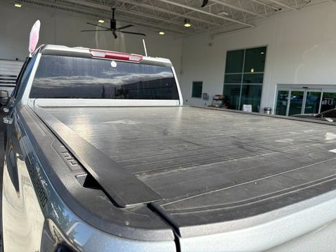 Used 2024 Chevrolet Silverado 2500 LTZ AWD/4WD image 10