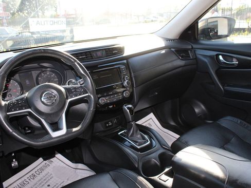Used 2018 Nissan Rogue SL image 27