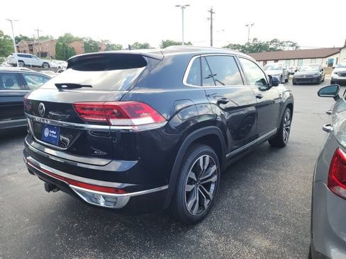 Used 2023 Volkswagen Atlas Cross Sport SEL Premium R-Line AWD/4WD image 34