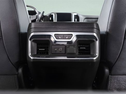 Used 2022 GMC Sierra 3500 Denali w/ Denali Ultimate Package image 32