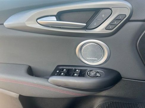 Used 2024 Dodge Hornet GT image 27