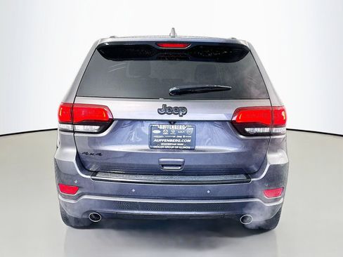 Used 2015 Jeep Grand Cherokee Altitude AWD/4WD image 6
