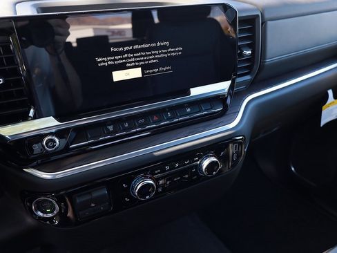 New 2026 GMC Sierra 3500 SLT image 15