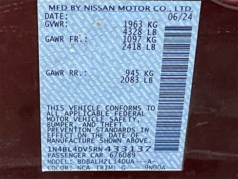 Used 2024 Nissan Altima 2.5 SV image 29