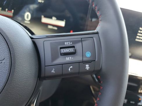 New 2026 Nissan Kicks SR w/ SR Premium Package FWD image 26