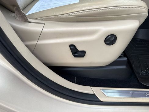 Used 2014 Jeep Grand Cherokee Limited image 29