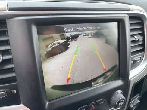 Used 2017 RAM 1500 Classic SLT w/ SLT Plus D￩cor Group image 26