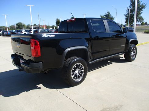 Used 2018 Chevrolet Colorado ZR2 AWD/4WD image 7
