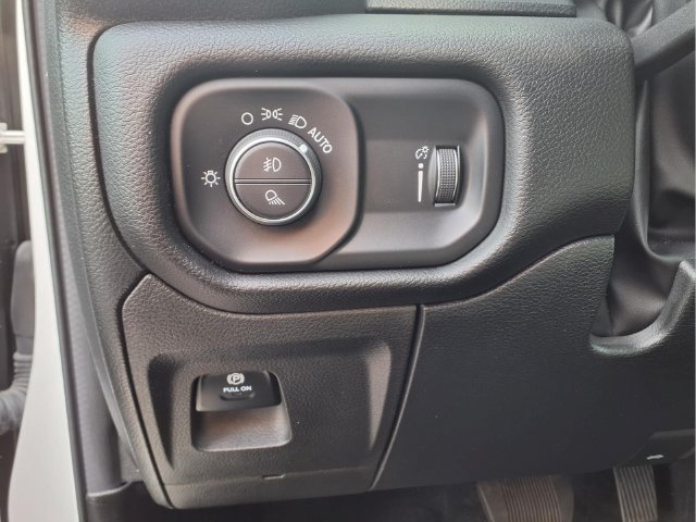 Used 2023 RAM 1500 Big Horn AWD/4WD image 19