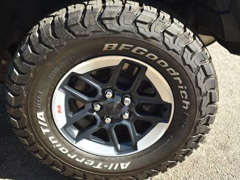 Used 2019 Jeep Wrangler Unlimited Rubicon AWD/4WD image 49
