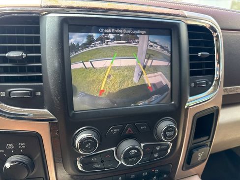 Used 2014 RAM 2500 Longhorn w/ Convenience Group AWD/4WD image 18