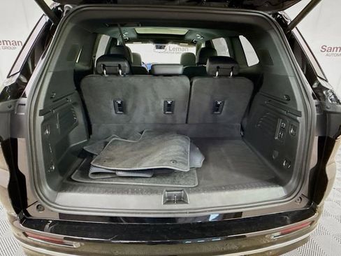 Used 2025 Buick Enclave Avenir w/ Super Cruise Package image 30