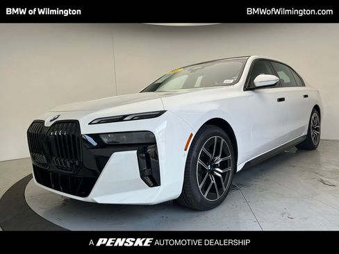 Certified 2023 BMW 740i w/ Parking Assistance Package image 1