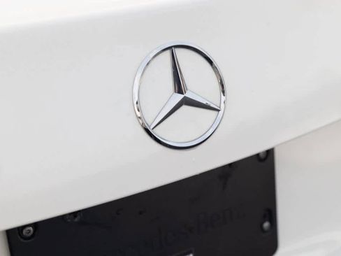 Used 2023 Mercedes-Benz C 300 4MATIC Sedan image 15