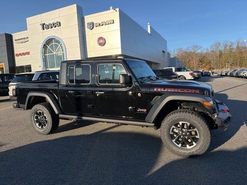 New 2026 Jeep Gladiator Rubicon image 2
