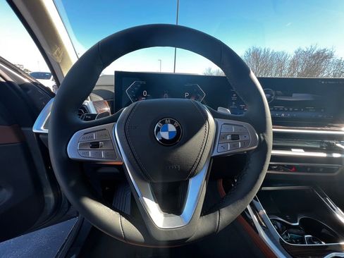 New 2026 BMW X7 xDrive40i image 13