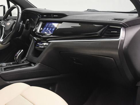 Used 2021 Cadillac XT6 Sport image 22
