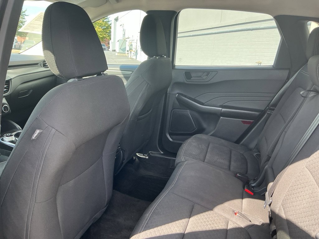 Used 2024 Ford Escape Active w/ Cold Weather Package FWD image 30