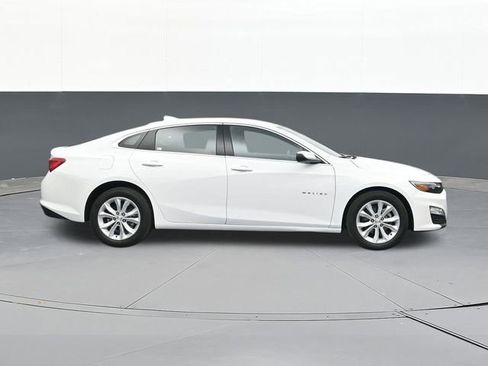 Used 2025 Chevrolet Malibu LT image 17