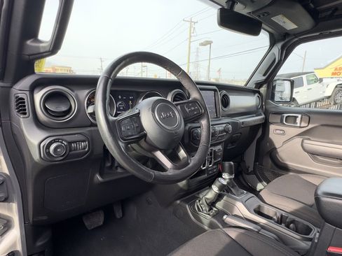 Certified 2022 Jeep Wrangler Unlimited Sport image 12