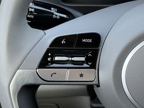 Used 2026 Hyundai Elantra Sport image 18