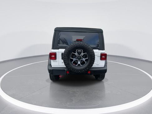 Used 2019 Jeep Wrangler Unlimited Rubicon AWD/4WD image 16