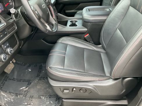 Used 2021 Chevrolet Tahoe RST image 13