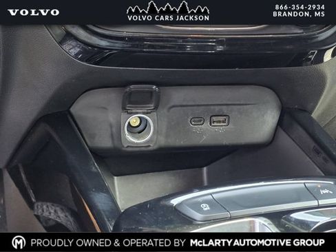 Used 2024 Chevrolet Trax LT w/ Driver Confidence Package FWD image 22