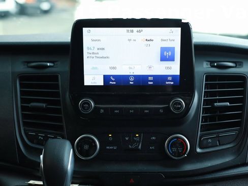 Used 2023 Ford Transit 350 XLT image 23