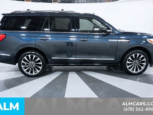 Used 2021 Lincoln Navigator Reserve w/ Luxury Package AWD/4WD image 8