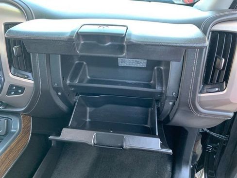 Used 2018 GMC Sierra 3500 Denali image 27