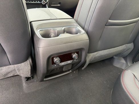 New 2026 Chevrolet Traverse RS w/ LPO, Floor Liner Package image 23