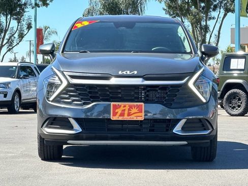 Used 2023 Kia Sportage LX AWD/4WD image 8