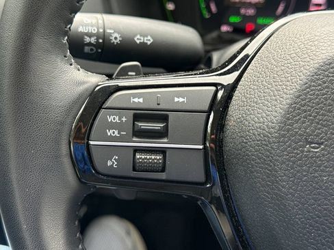 Used 2024 Honda Accord Touring image 30