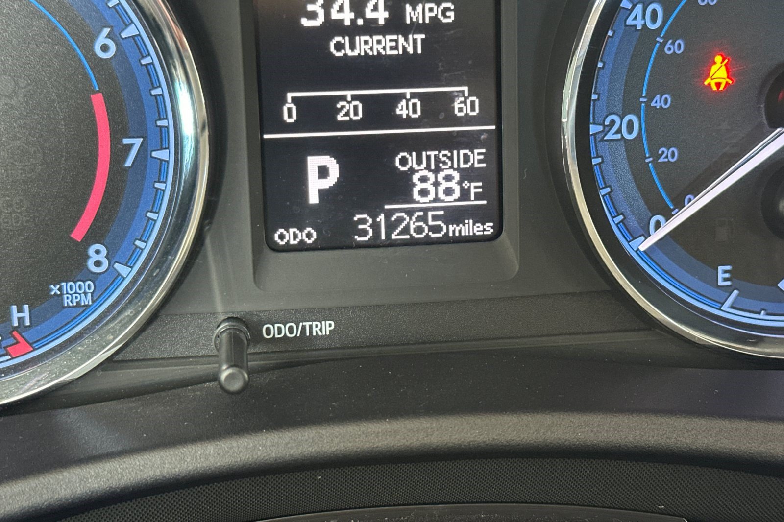 Used 2019 Toyota Corolla LE FWD image 33