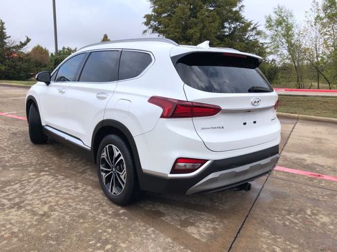Used 2019 Hyundai Santa Fe AWD image 9