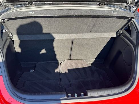 Used 2019 Hyundai Veloster Turbo Ultimate image 16