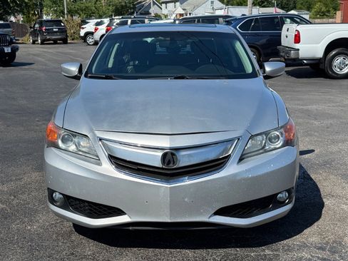 Used 2013 Acura ILX w/ Premium Package FWD image 3