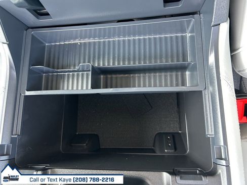 Used 2025 Ford Expedition Max Platinum w/ Driver's Package image 39