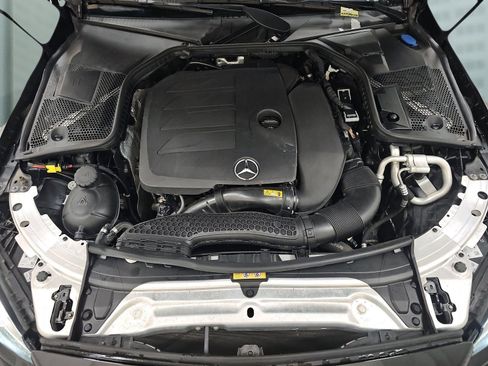Used 2019 Mercedes-Benz C 300 4MATIC Sedan w/ Premium Package image 12