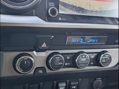 Used 2022 Toyota Tacoma SR5 image 13