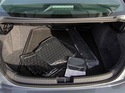 New 2026 Volkswagen Jetta SE image 21