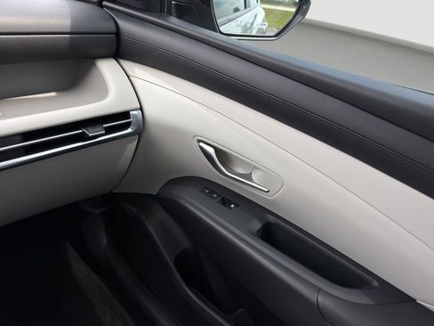 Used 2025 Hyundai Tucson SEL AWD/4WD image 17